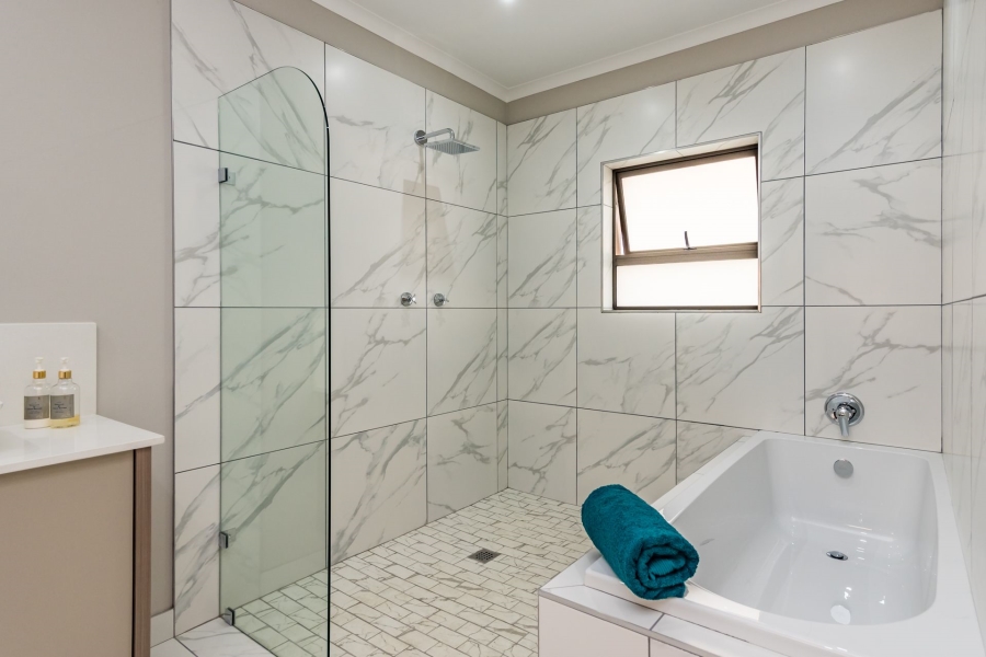 4 Bedroom Property for Sale in Club Milos Estate Free State